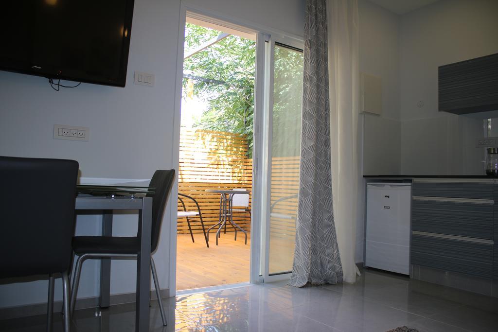 Modern&Quiet Place Eilat Bagian luar foto